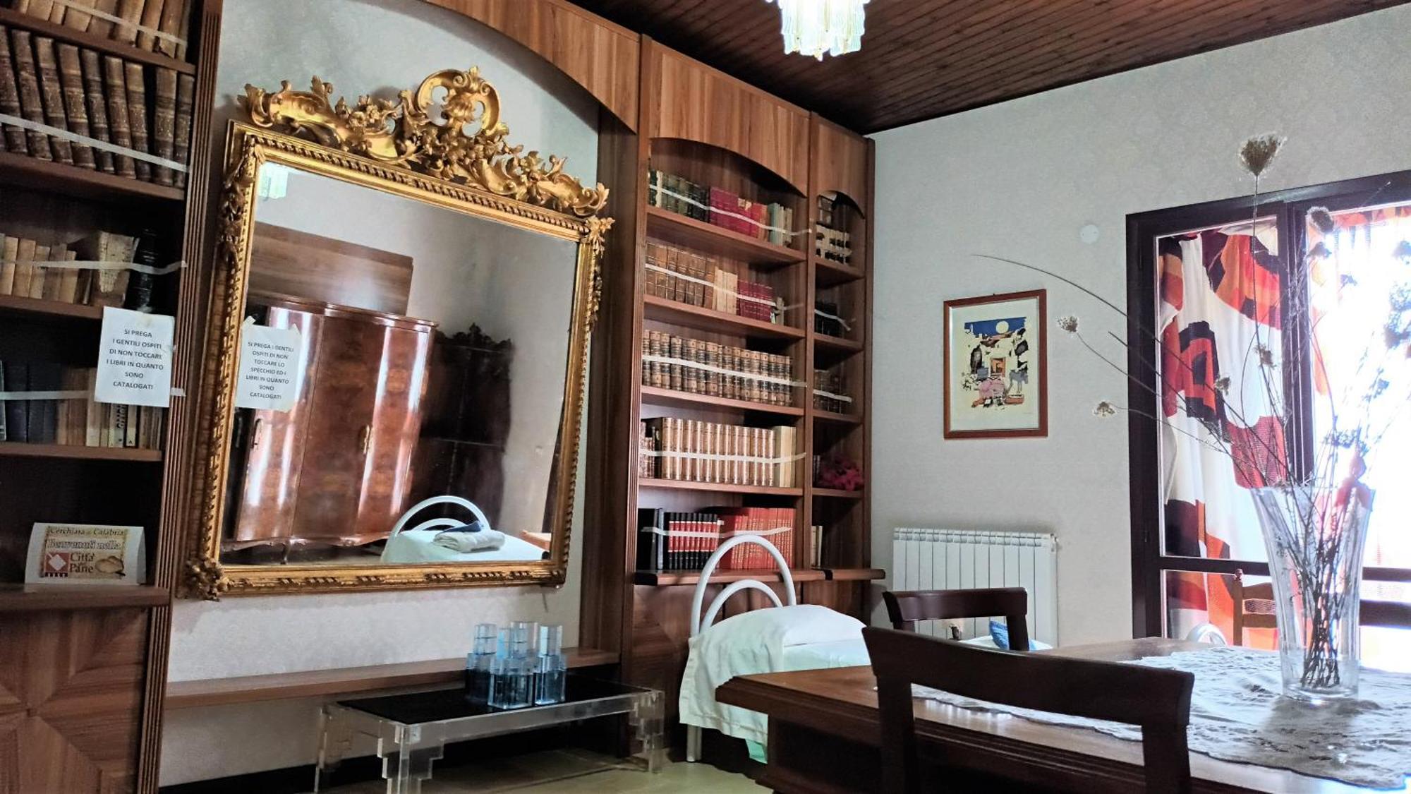 Antica Dimora Palazzo Rovitti Bed & Breakfast Cerchiara di Calabria Luaran gambar